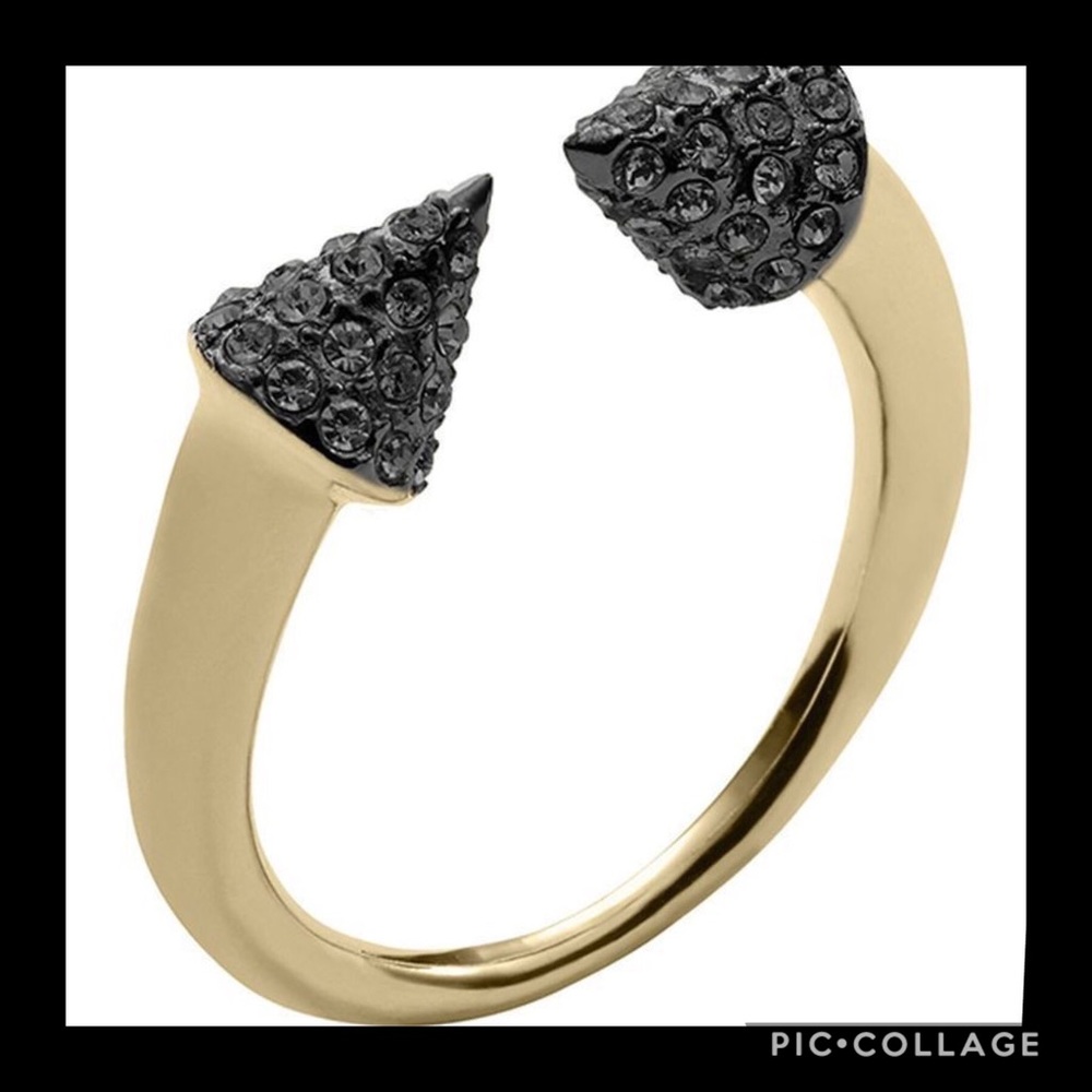 ~NWT Michael Kors Open Pavé Spike Statement Ring~